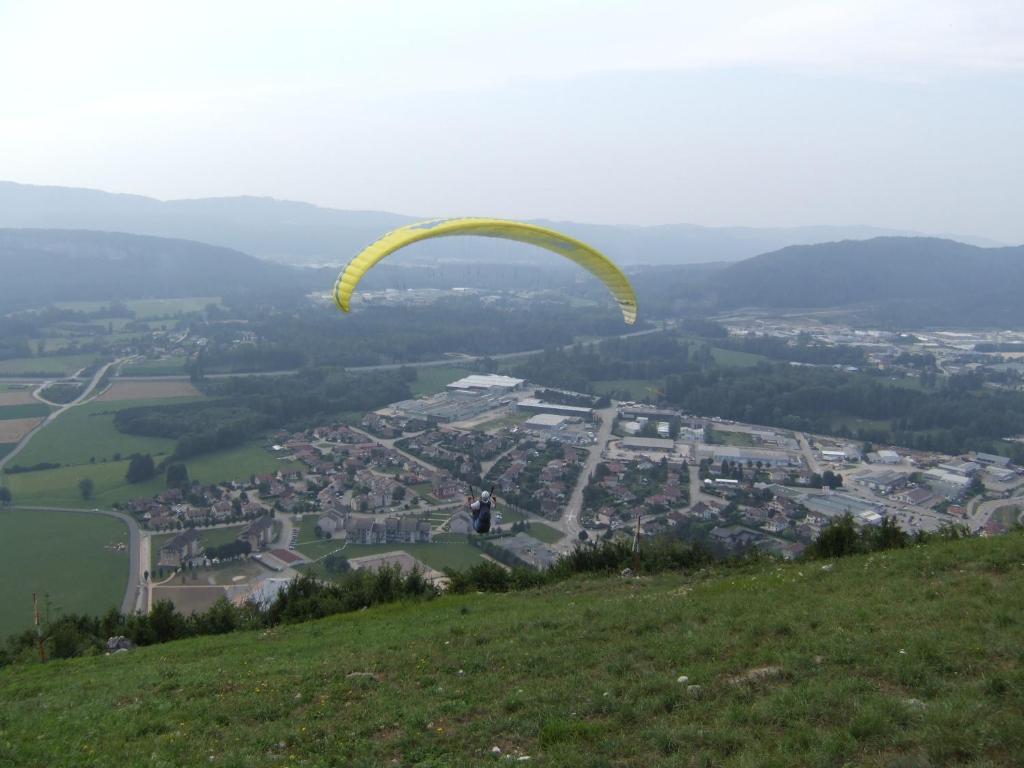 Home Nantua Studio Meubles Ain-Jura Exteriör bild