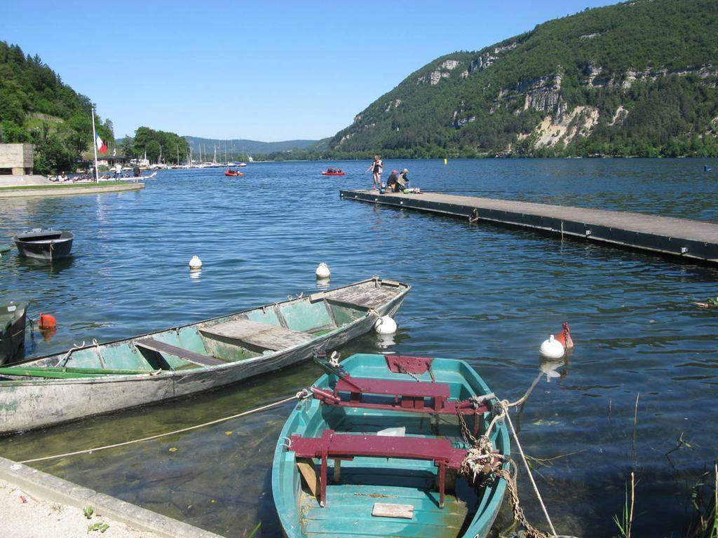 Home Nantua Studio Meubles Ain-Jura Exteriör bild