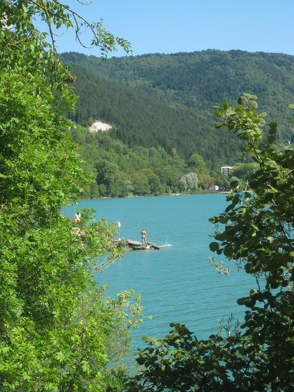 Home Nantua Studio Meubles Ain-Jura Exteriör bild